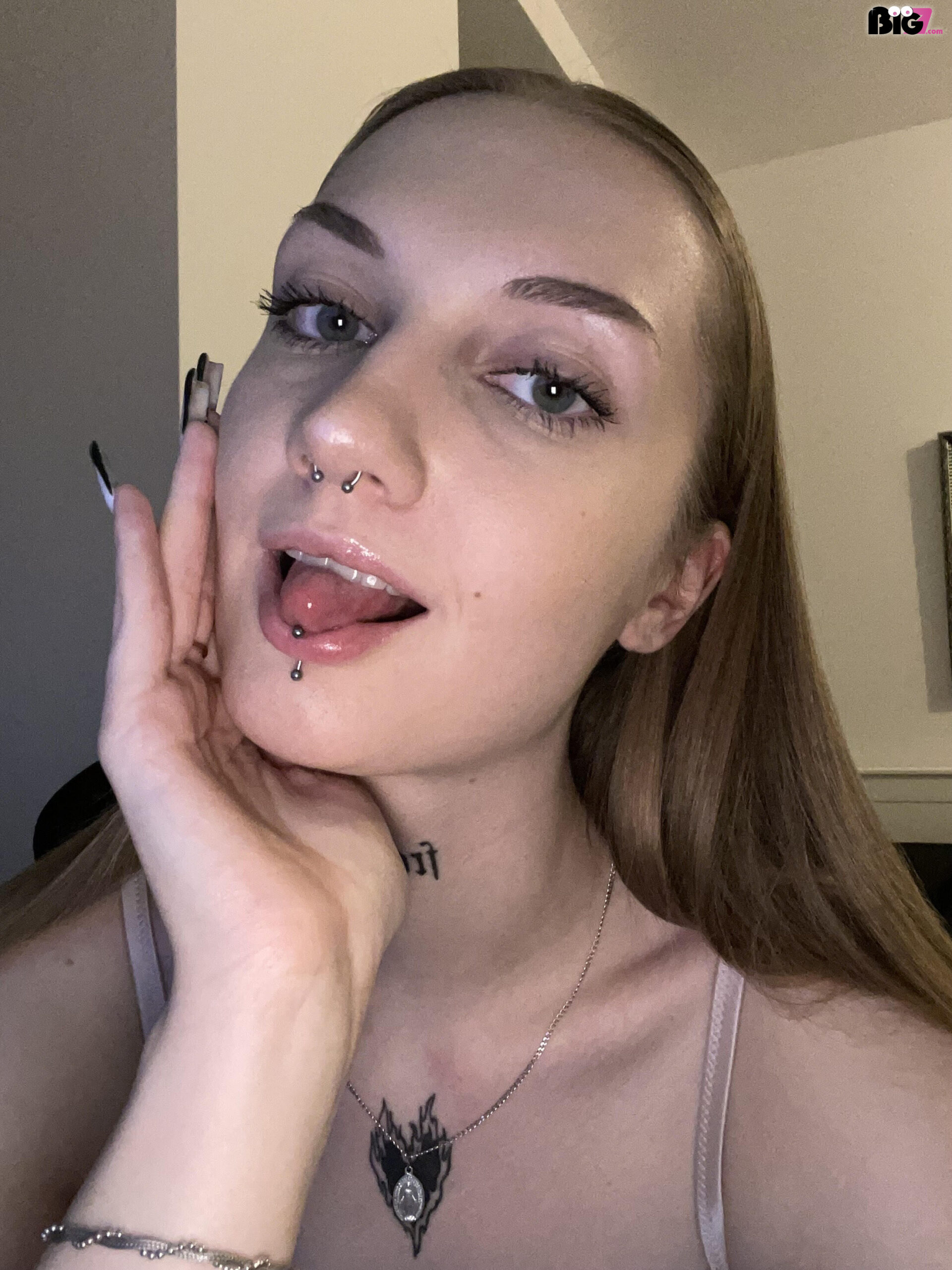 AlexaLiebling - German Porn Actor