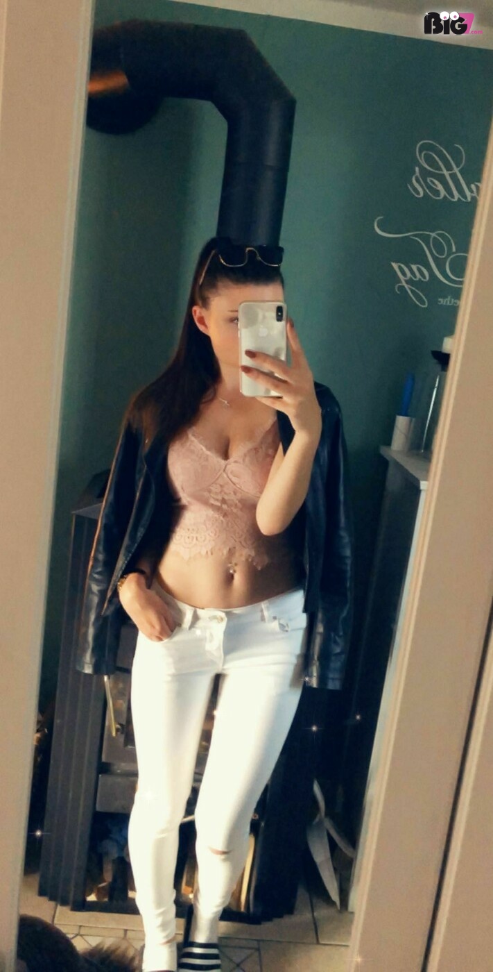 MissTastyx - German Porn Actor