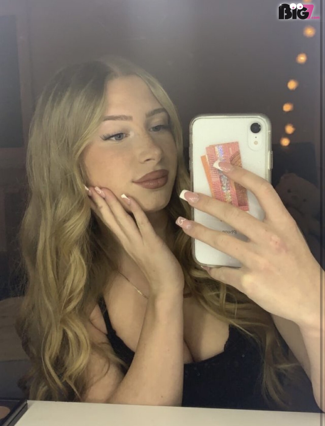 77julia - German Porn Actor