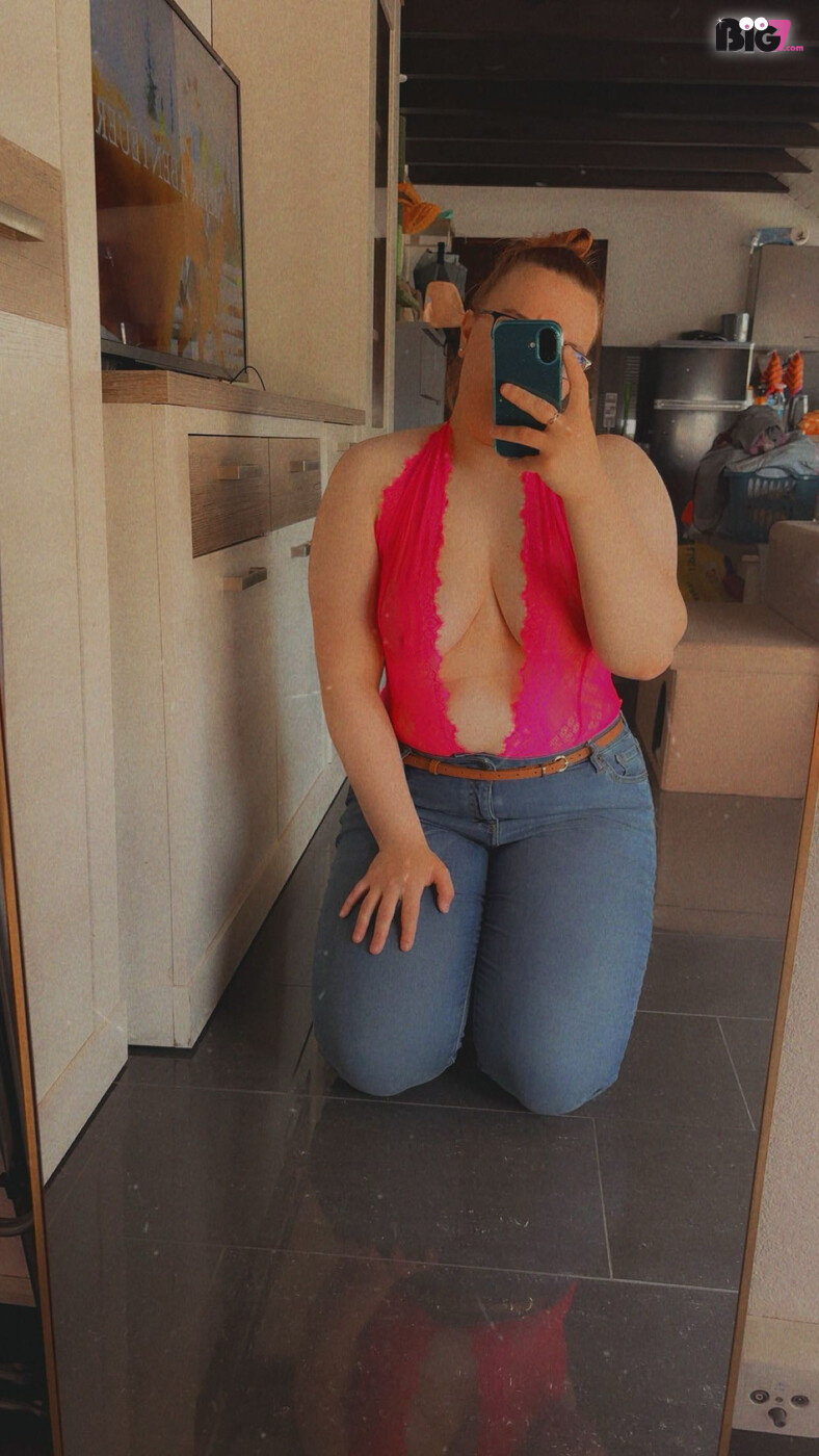 Pleasuree26x - German Porn Actor