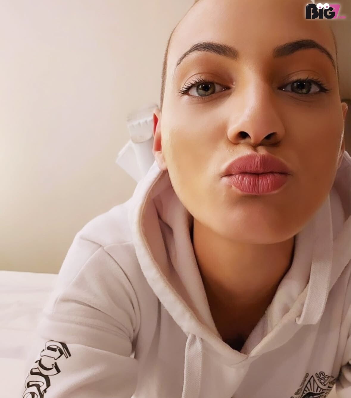 amira-kln - German Porn Actor