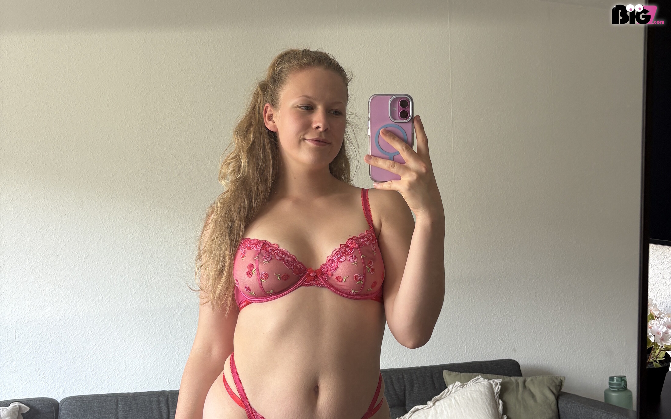 JuliaMey - German Porn Actor