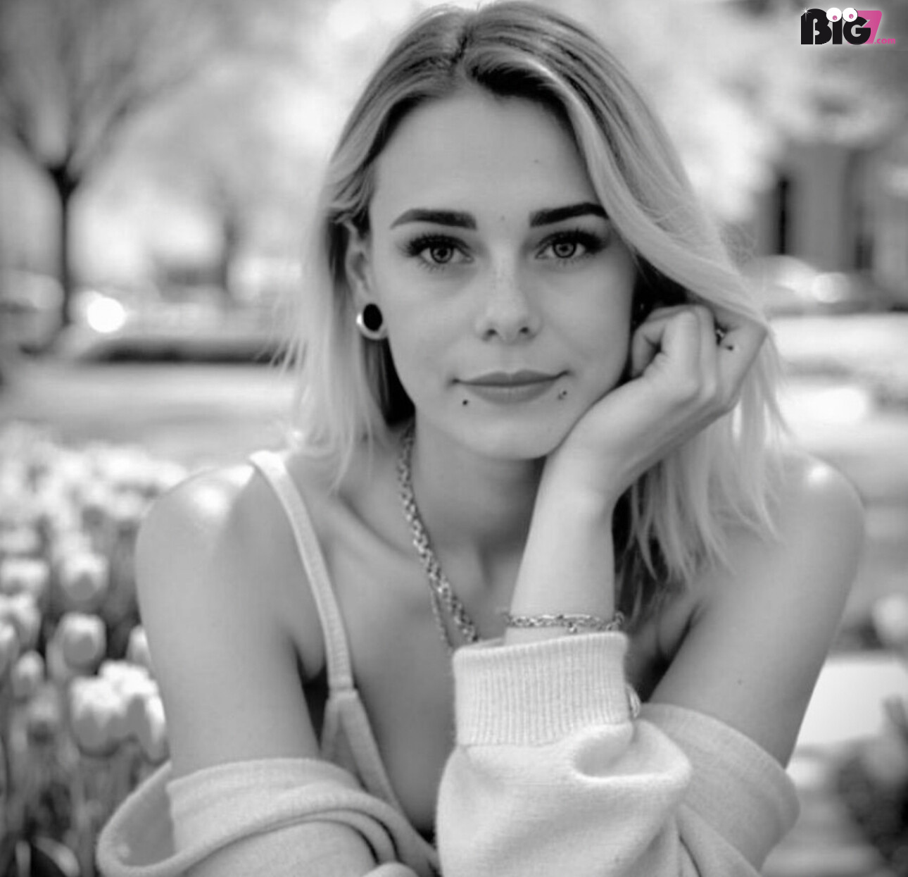 kiissmonaa - German Porn Actor