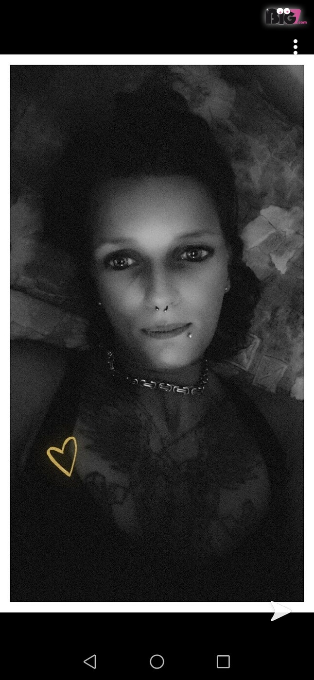 Huhnchen90 - German Porn Actor