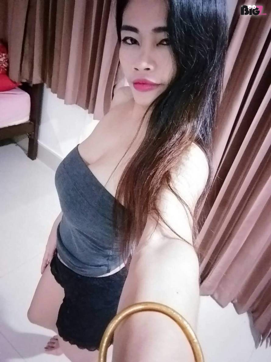 Thaimaedel - German Porn Actor