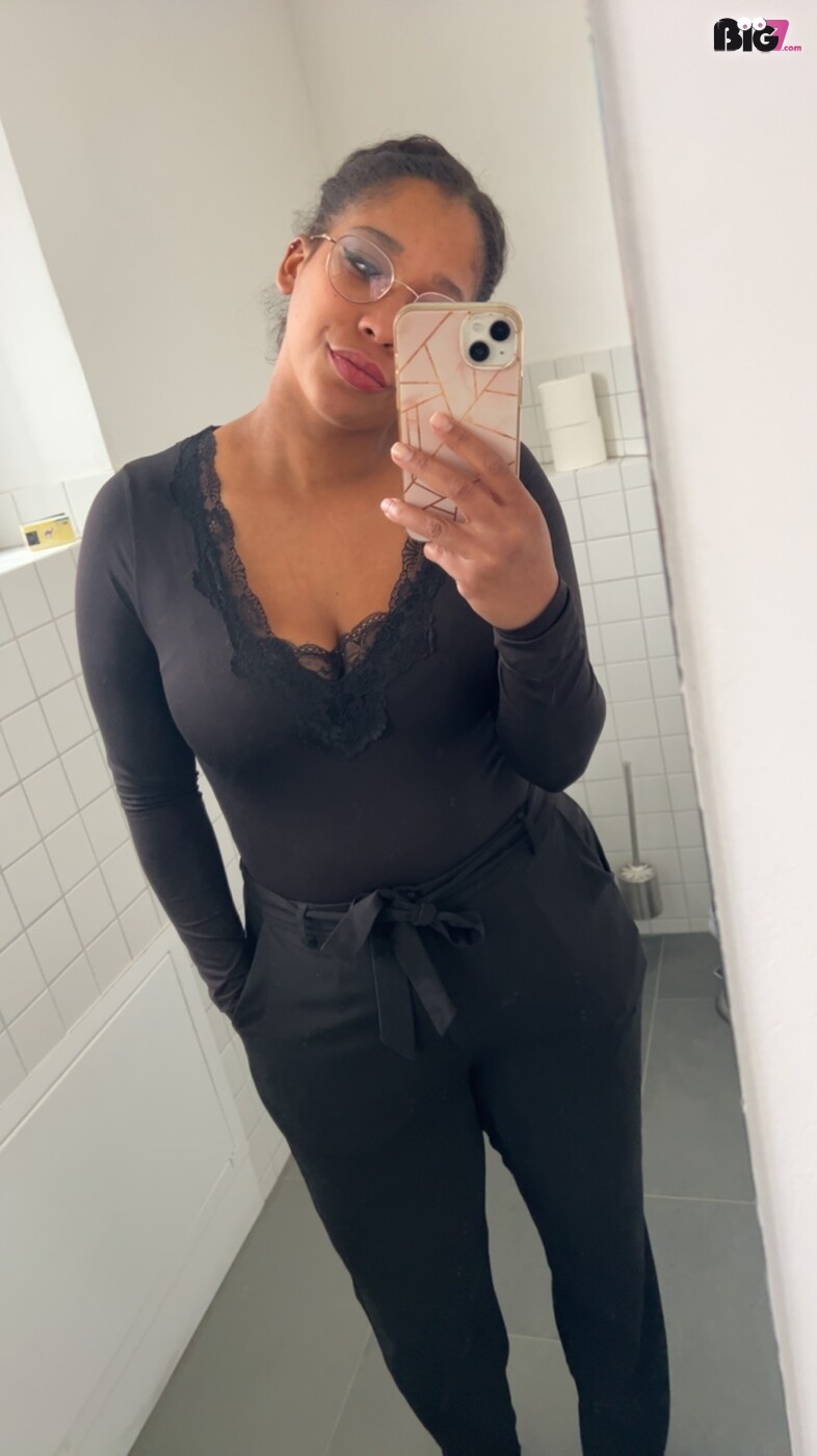 xxbrownskingirlxx - German Porn Actor