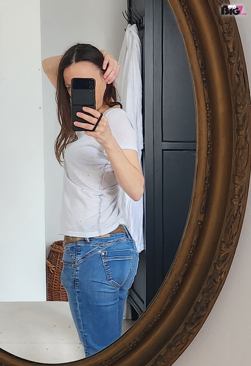 Sophie83 - German Porn Actor