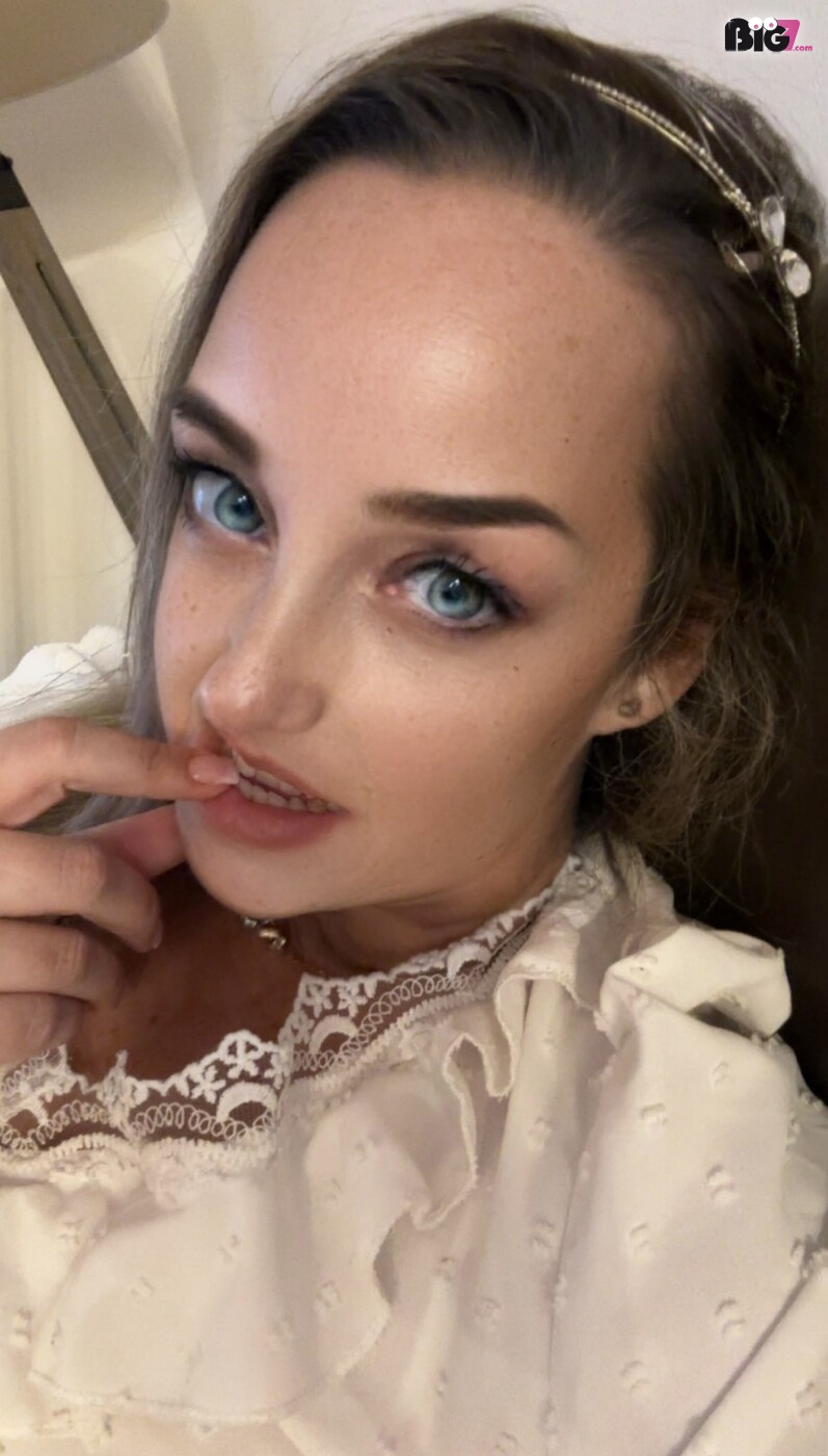 NaturalBarbieMilf - German Porn Actor