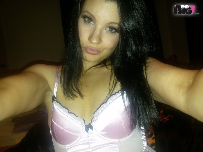 LeonieNight - German Porn Actor