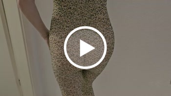 Leo-Catsuit geile Duschaktion – schau mir zu wie nass ich komme