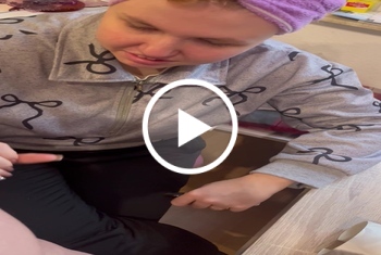 18Jaehrige Berlinerin packt einen Schwanz ein