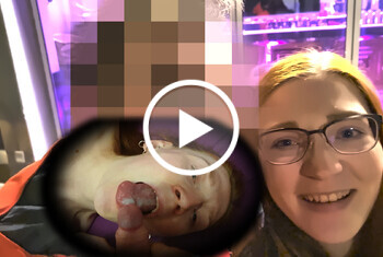 Er wollte ein Selfie, ich seinen Schwanz!!